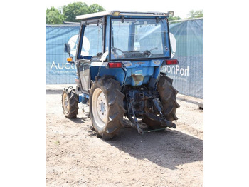 Farm tractor Iseki TA227: picture 3