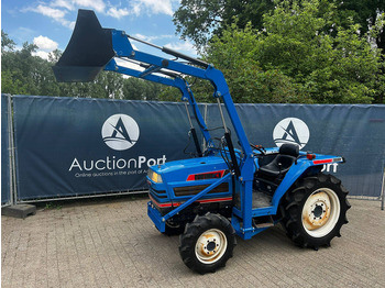 Farm tractor ISEKI
