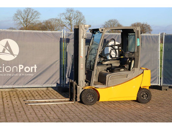 Electric forklift JUNGHEINRICH EFG 316