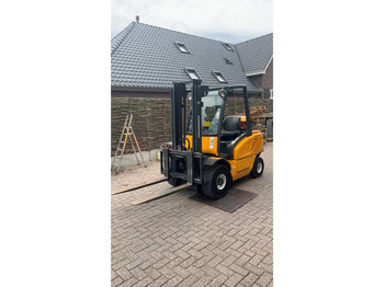 LPG forklift JUNGHEINRICH TFG