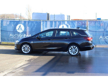 Sedan Opel Astra: picture 3