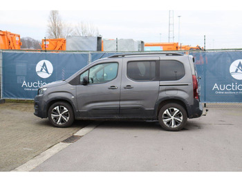 Sedan Peugeot Rifter: picture 3