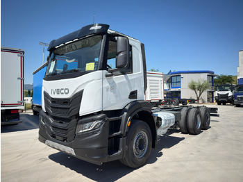Cab chassis truck IVECO X-WAY