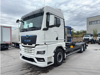 Cab chassis truck MAN TGX