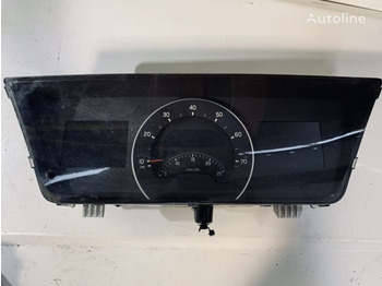 Dashboard for Truck Volvo 22222031-P07   Volvo FM truck: picture 1
