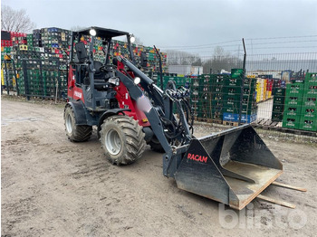 Compact loader
