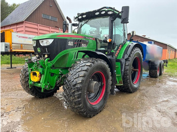 Farm tractor JOHN DEERE