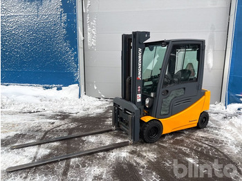 Forklift JUNGHEINRICH EFG