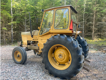 Farm tractor VALMET 502: picture 4