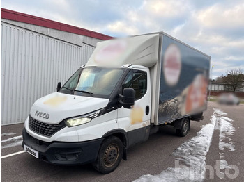 Commercial vehicle IVECO Daily