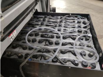 Electric forklift STILL RX60-30: picture 4