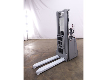 Stacker STILL