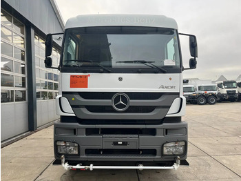 Mercedes-Benz Axor 3344 6x4 Water Tank Truck leasing Mercedes-Benz Axor 3344 6x4 Water Tank Truck: picture 4