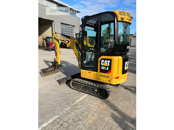 Mini excavator Cat 301.6-05A: picture 4