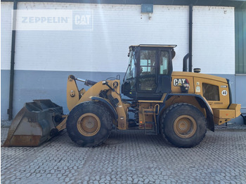 Wheel loader CATERPILLAR 930M