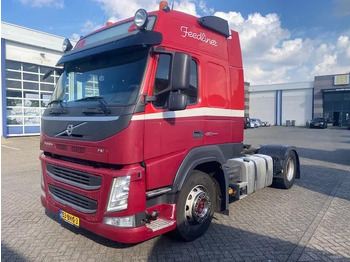 Tractor unit VOLVO FM 410