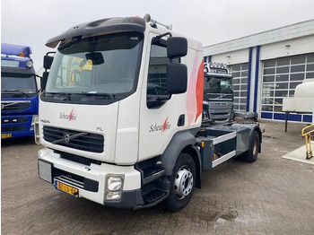 Cab chassis truck VOLVO FL 250