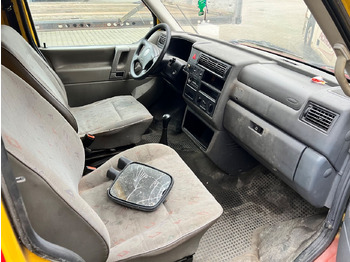 Small van Volkswagen T4  2.5  TDi  Kasten: picture 5