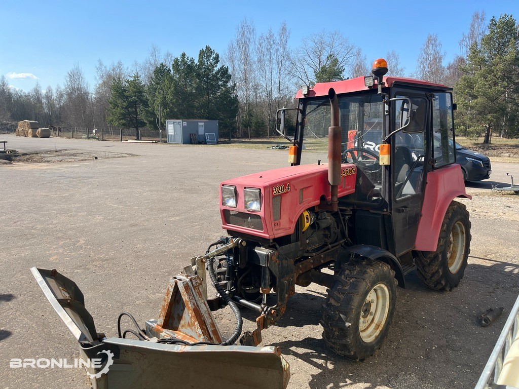 2016 Belarus 320.4 Tractor + Snow plow - Farm tractor, Snow plough: picture 3 2016 Belarus 320.4 Tractor + Snow plow - Farm tractor, Snow plough: picture 3