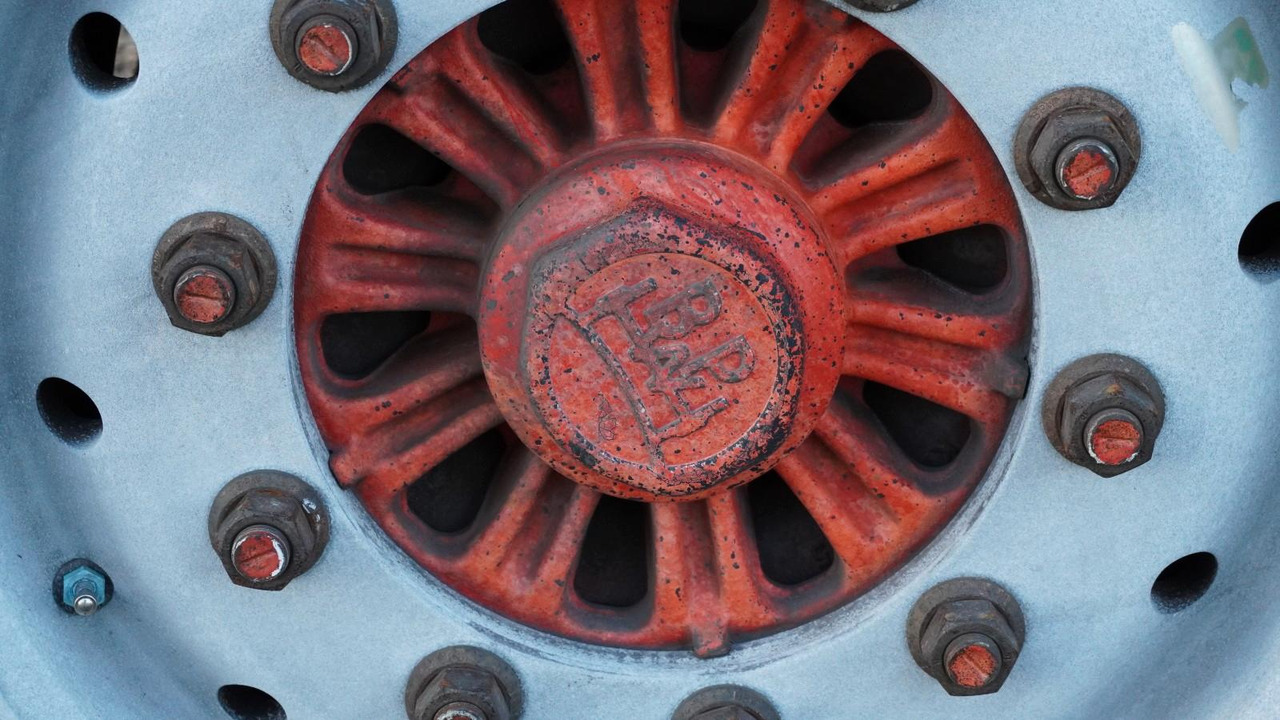 Mercedes-Benz Actros 1845 Zug Kipper Dreiseitenkipper Getreide leasing Mercedes-Benz Actros 1845 Zug Kipper Dreiseitenkipper Getreide: picture 21