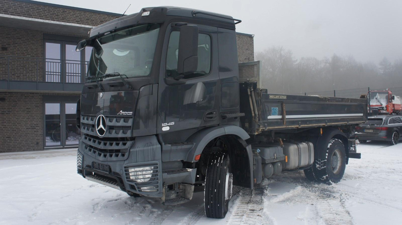 Mercedes-Benz Arocs 1846 Kipper Dreiseitenkipper Meiller - Tipper: picture 1 Mercedes-Benz Arocs 1846 Kipper Dreiseitenkipper Meiller - Tipper: picture 1