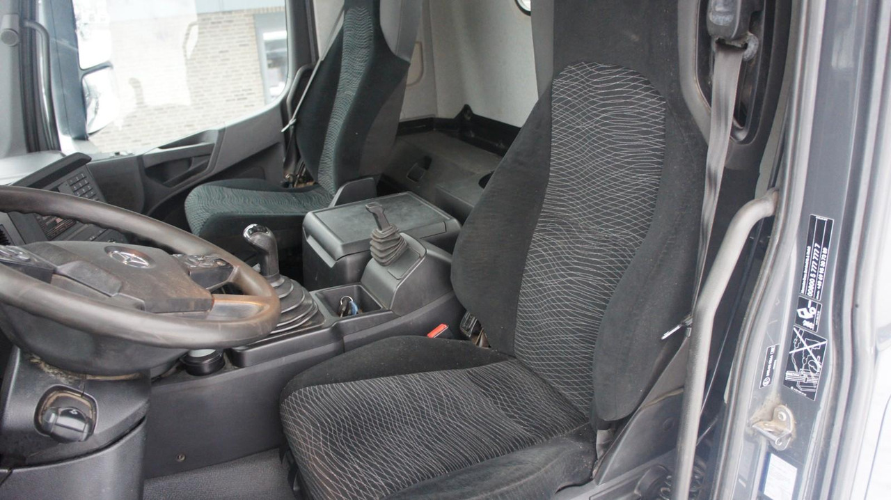 Mercedes-Benz Arocs 1846 Kipper Dreiseitenkipper Meiller - Tipper: picture 5 Mercedes-Benz Arocs 1846 Kipper Dreiseitenkipper Meiller - Tipper: picture 5