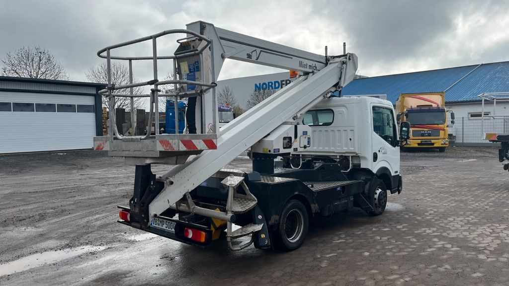 Nissan P200A-NC Steiger Hebebühne Hubarbeitsbühne 17M Nissan P200A-NC Steiger Hebebühne Hubarbeitsbühne 20M - Truck mounted aerial platform, Commercial vehicle: picture 4 Nissan P200A-NC Steiger Hebebühne Hubarbeitsbühne 17M Nissan P200A-NC Steiger Hebebühne Hubarbeitsbühne 20M - Truck mounted aerial platform, Commercial vehicle: picture 4