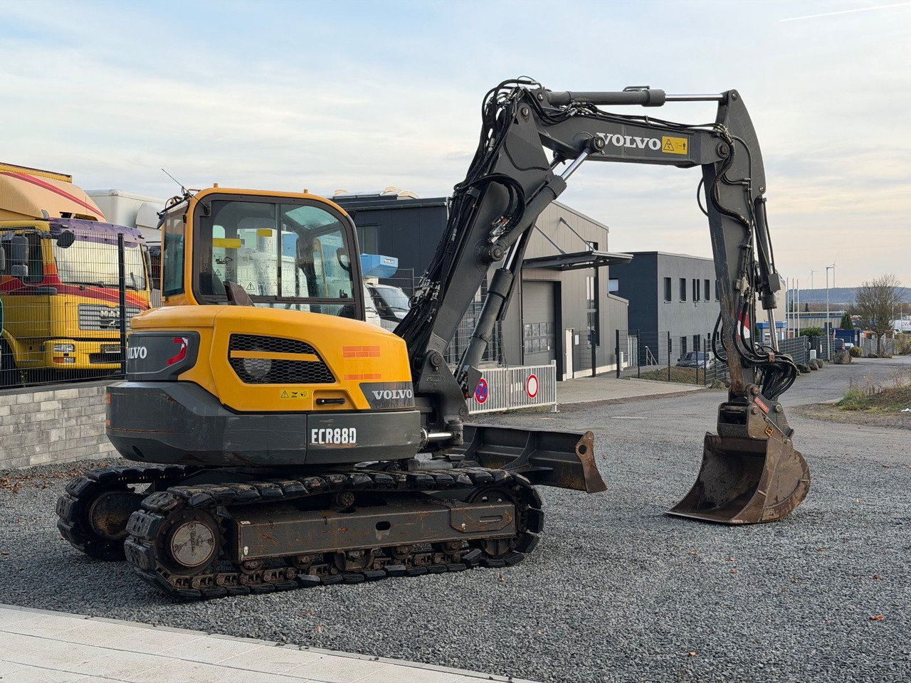 Volvo ECR 88 D Verstellauslger OQ Oilquick leasing Volvo ECR 88 D Verstellauslger OQ Oilquick: picture 9 Volvo ECR 88 D Verstellauslger OQ Oilquick leasing Volvo ECR 88 D Verstellauslger OQ Oilquick: picture 9