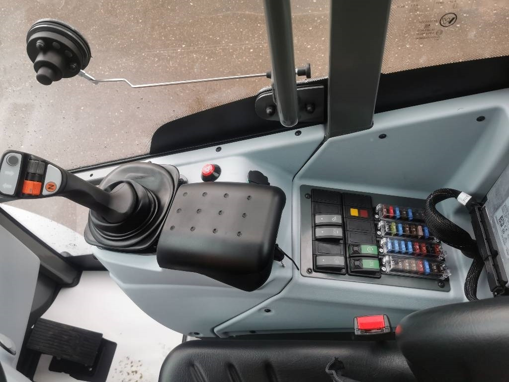 Wheel loader Kramer 5065: picture 8