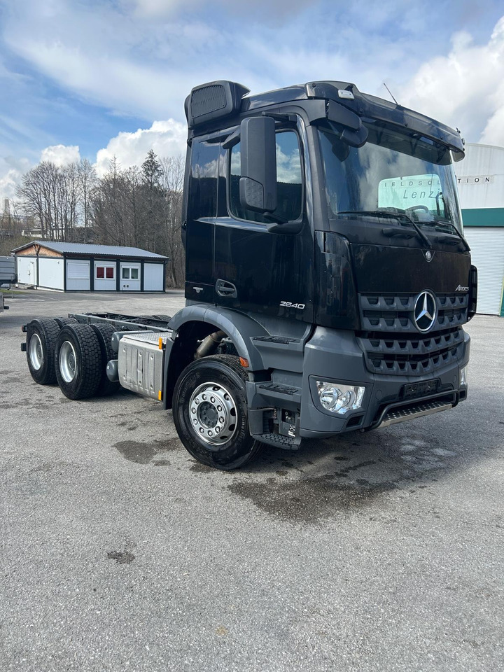 Mercedes-Benz Arocs 26.40 6x4 Kipperfahrgestell BB - Cab chassis truck: picture 5 Mercedes-Benz Arocs 26.40 6x4 Kipperfahrgestell BB - Cab chassis truck: picture 5