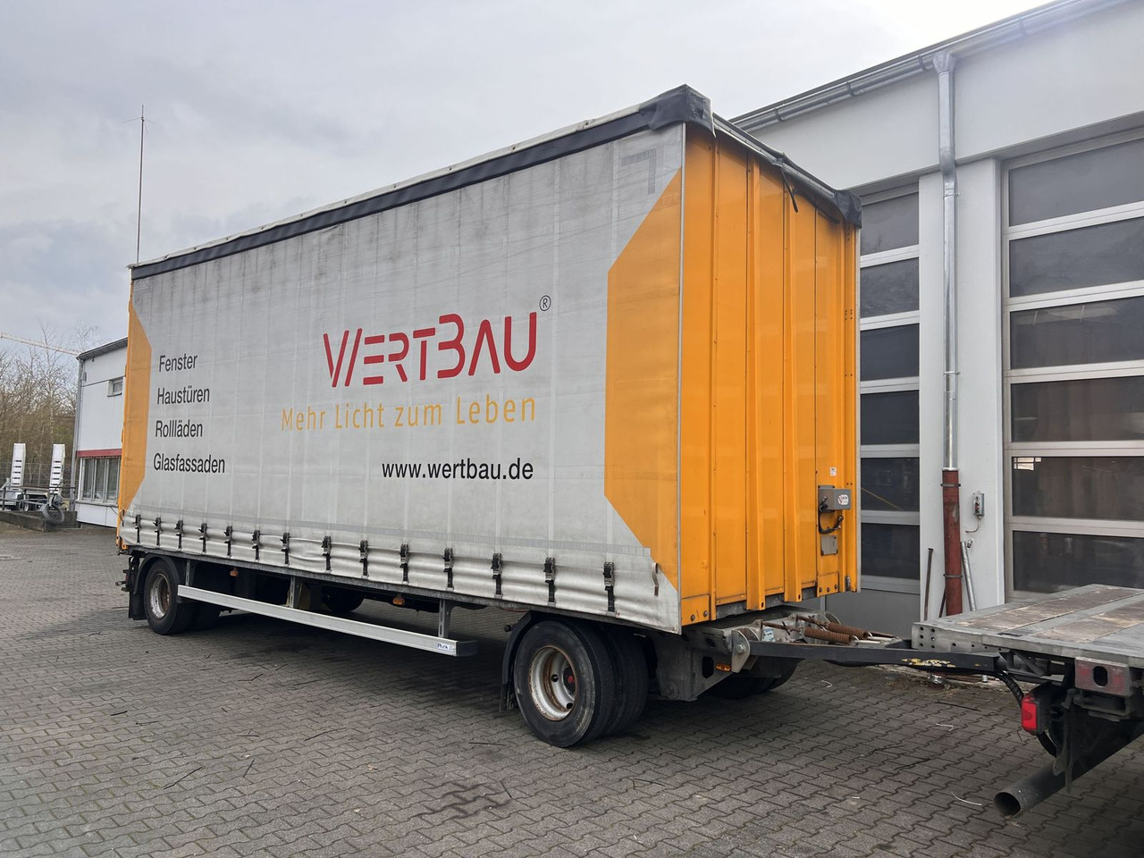 2 Achs Jumbo- Planenanhänger - Curtainsider trailer: picture 1 2 Achs Jumbo- Planenanhänger - Curtainsider trailer: picture 1