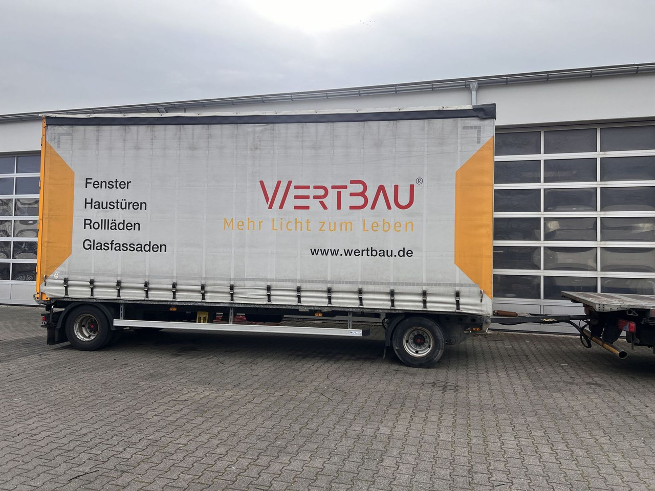 2 Achs Jumbo- Planenanhänger - Curtainsider trailer: picture 2 2 Achs Jumbo- Planenanhänger - Curtainsider trailer: picture 2