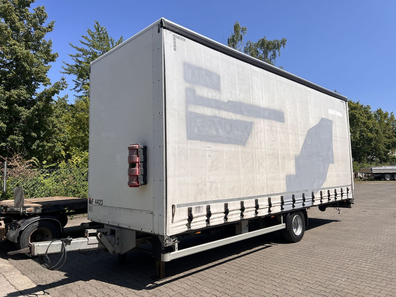 Ackermann 1 Achs Planenanhänger 10,5 t GG - Closed box trailer: picture 4 Ackermann 1 Achs Planenanhänger 10,5 t GG - Closed box trailer: picture 4