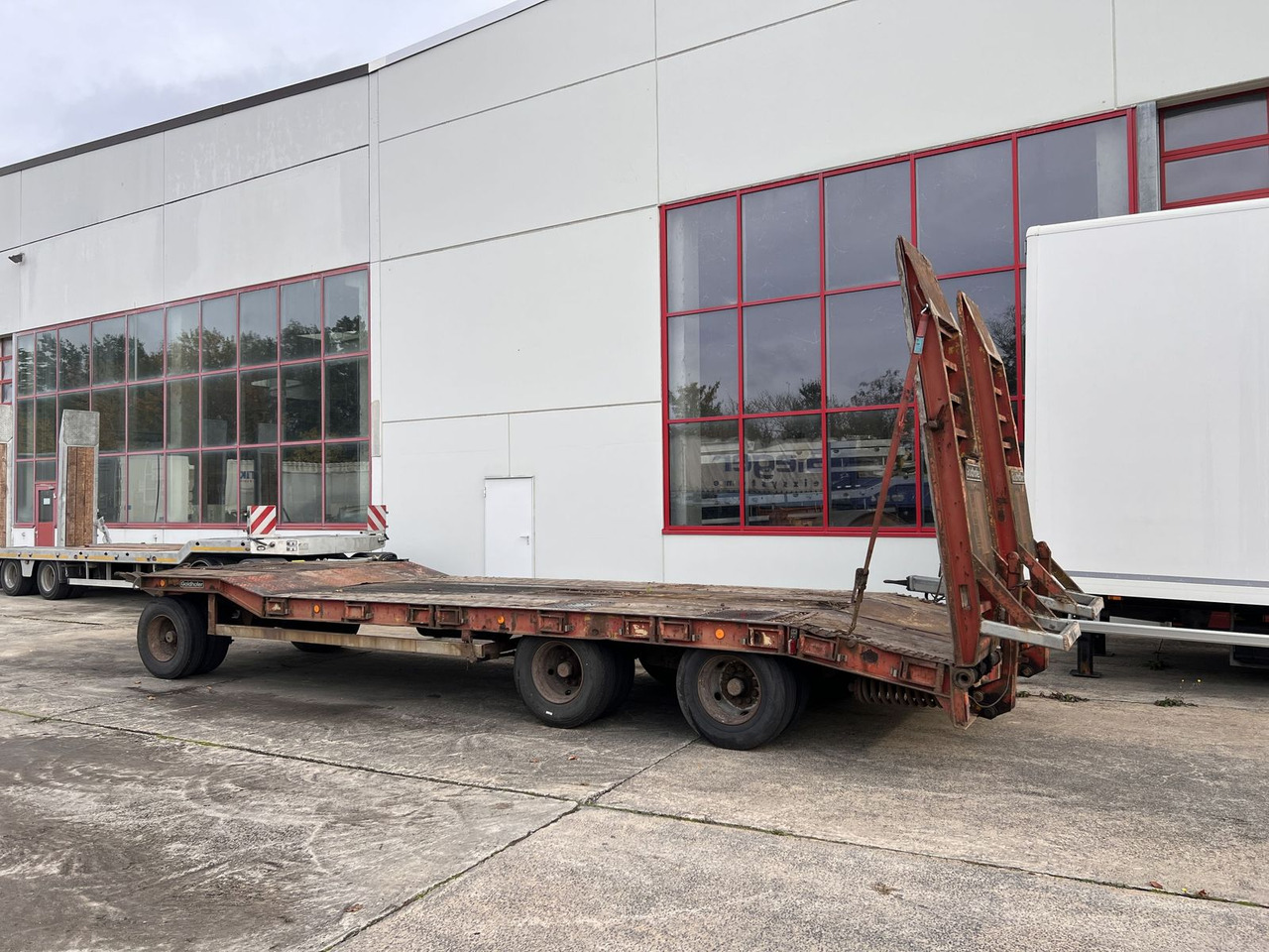 Goldhofer 3 Achs Tiefladeranhänger - Low loader trailer: picture 2 Goldhofer 3 Achs Tiefladeranhänger - Low loader trailer: picture 2