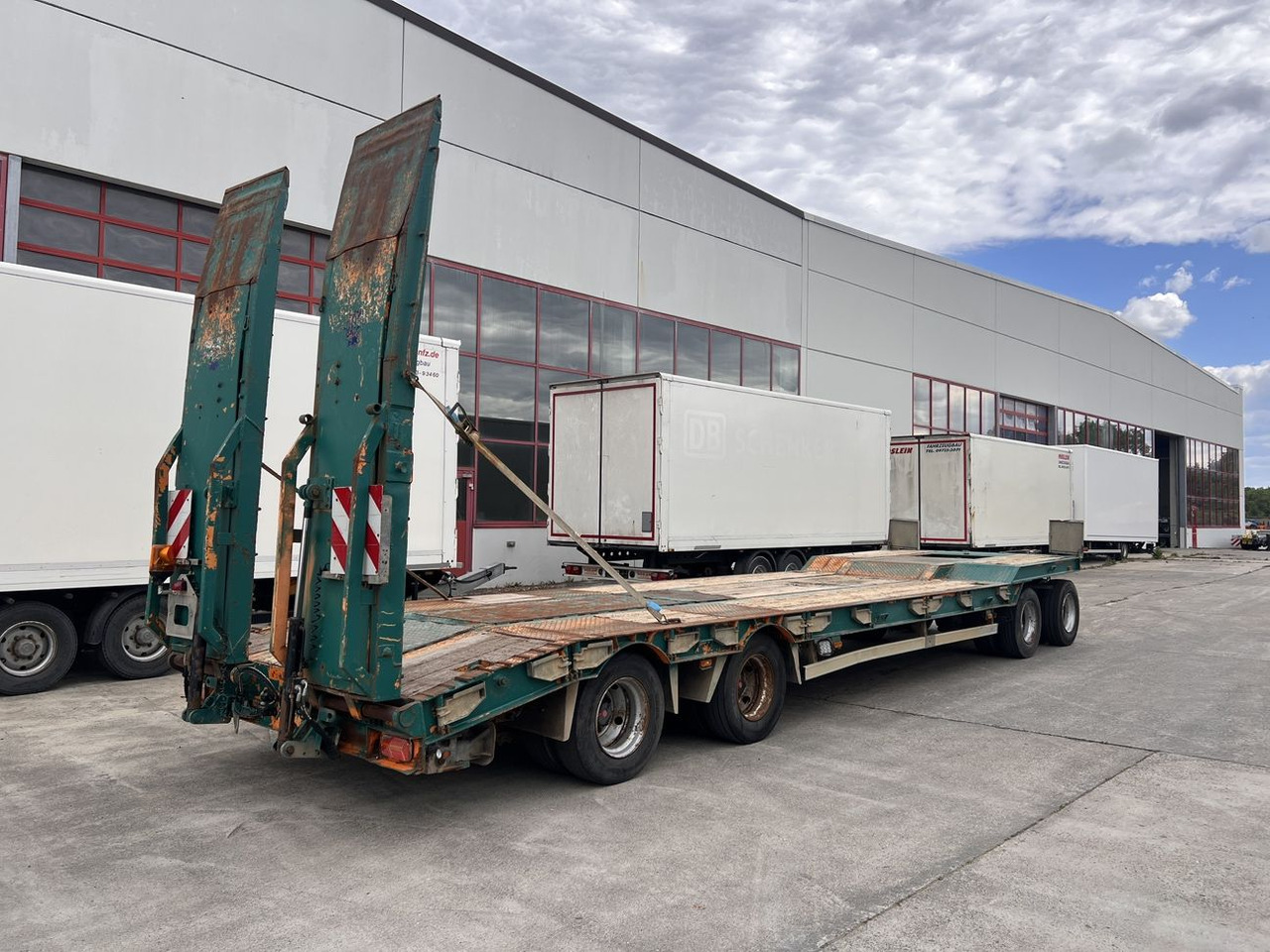 Humbaur HTD 409525-4A 4 Achs Tiefladeranhänger - Low loader trailer: picture 3 Humbaur HTD 409525-4A 4 Achs Tiefladeranhänger - Low loader trailer: picture 3