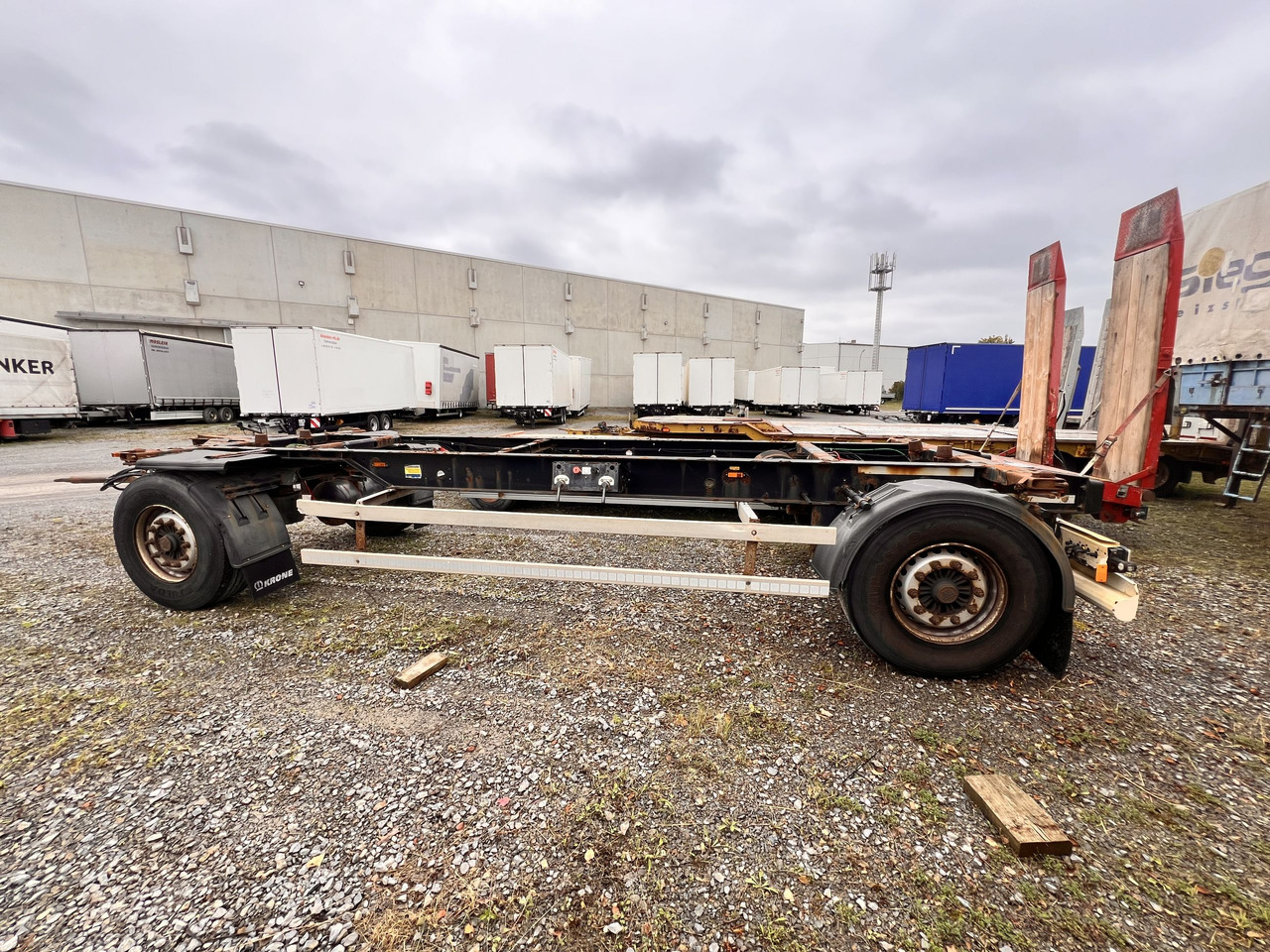 KRONE DB07CLNF  2 Achs Wechselanhänger BDF - Container transporter/ Swap body trailer: picture 1 KRONE DB07CLNF  2 Achs Wechselanhänger BDF - Container transporter/ Swap body trailer: picture 1