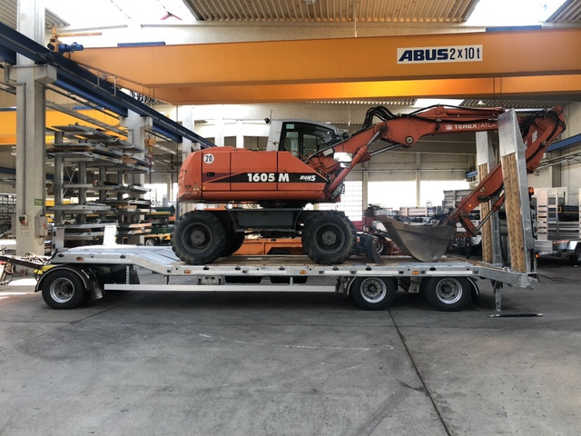 New Low loader trailer for transportation of heavy machinery Möslein T 3-6,60 VB 3 Achs Tieflader- Anhänger, Luftgefedert, Verbreiterung: picture 7 New Low loader trailer for transportation of heavy machinery Möslein T 3-6,60 VB 3 Achs Tieflader- Anhänger, Luftgefedert, Verbreiterung: picture 7