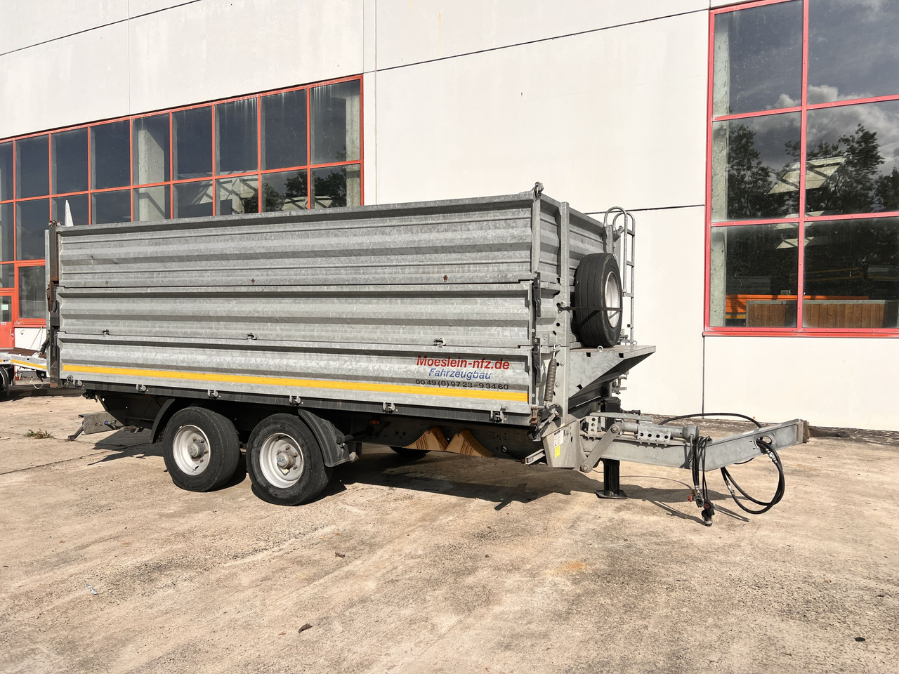 Möslein TDS 13 Schwebheim  13 t Tandemkipper- Tieflader, Aufsatzbordwände - Tipper trailer: picture 4 Möslein TDS 13 Schwebheim  13 t Tandemkipper- Tieflader, Aufsatzbordwände - Tipper trailer: picture 4