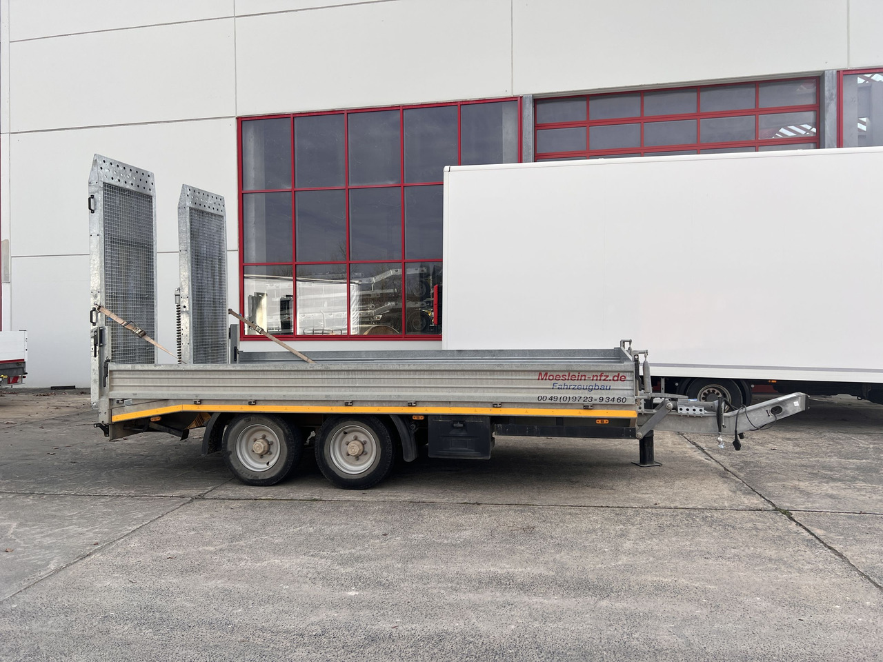 Möslein TTS 11 Schwebheim Tandemtieflader, Breite Rampen, Wenig Benutzt - Low loader trailer: picture 1 Möslein TTS 11 Schwebheim Tandemtieflader, Breite Rampen, Wenig Benutzt - Low loader trailer: picture 1