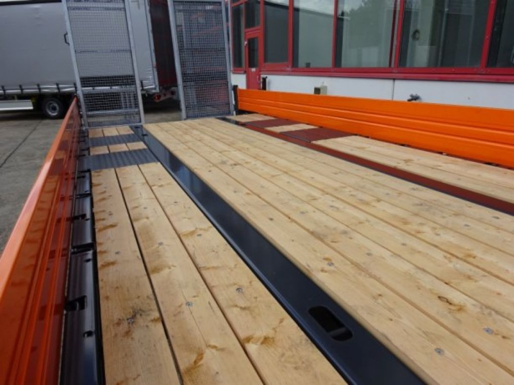 Möslein TTT 13- 6,28 Orange Neuer Tandemtieflader 13 t GG - Low loader trailer: picture 2 Möslein TTT 13- 6,28 Orange Neuer Tandemtieflader 13 t GG - Low loader trailer: picture 2