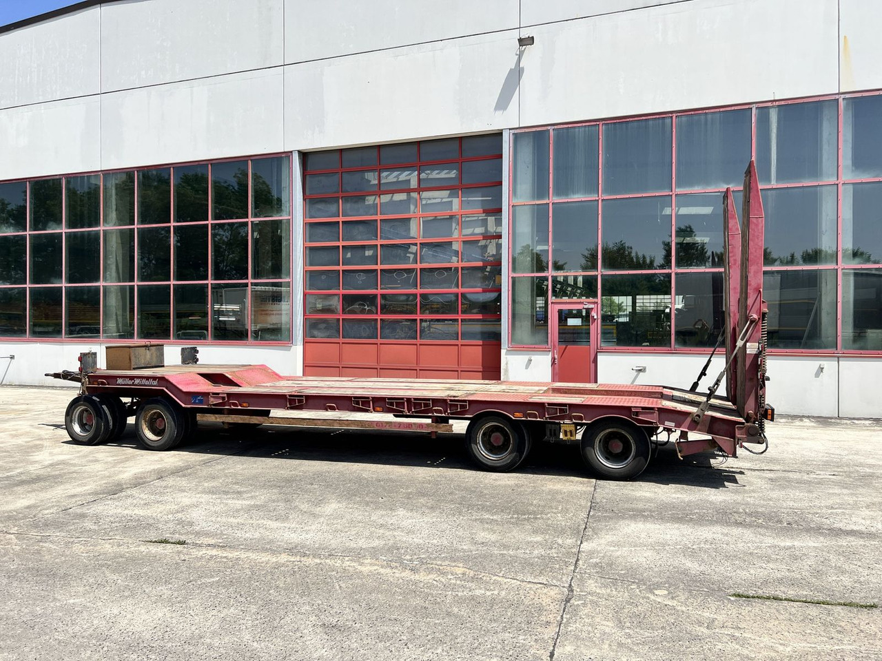 Müller-Mitteltal 4 Achs Tiefladeranhänger - Low loader trailer: picture 3 Müller-Mitteltal 4 Achs Tiefladeranhänger - Low loader trailer: picture 3