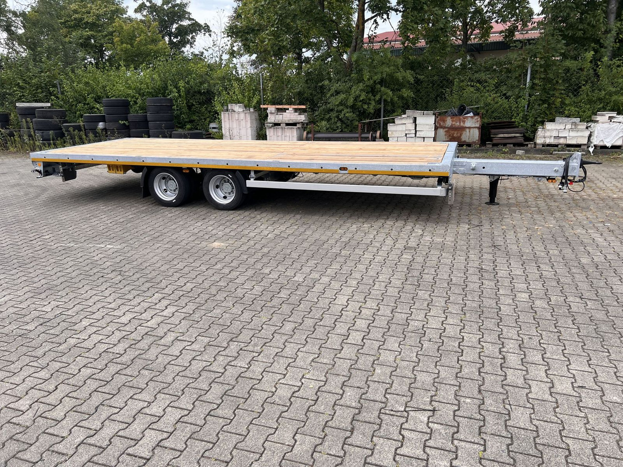 Möslein 13,9 t Tandemanhänger- Tieflader, ausziehbar - Semi-trailer: picture 2 Möslein 13,9 t Tandemanhänger- Tieflader, ausziehbar - Semi-trailer: picture 2