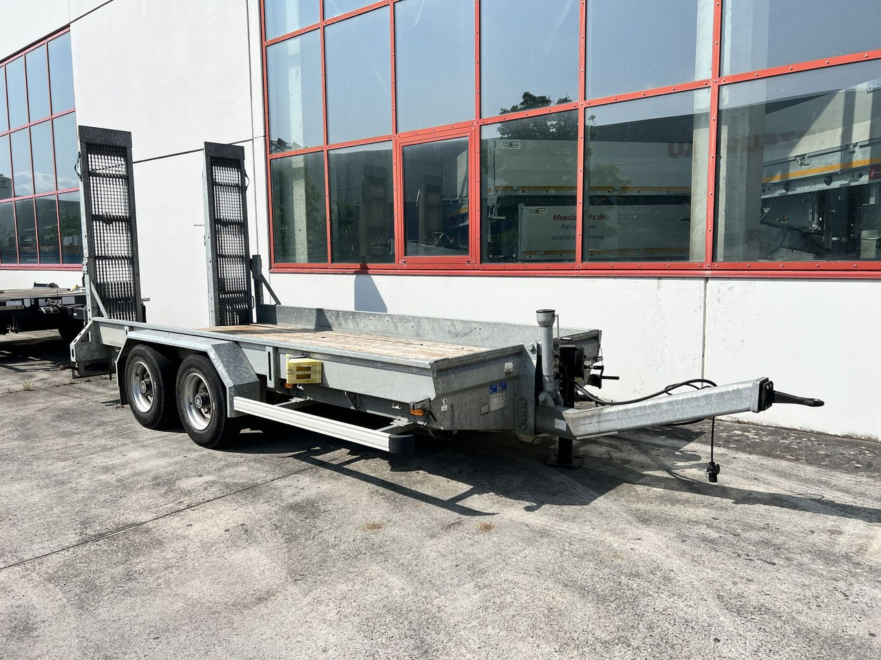 Tandemtieflader, Wenig Benutzt - Low loader trailer: picture 2 Tandemtieflader, Wenig Benutzt - Low loader trailer: picture 2