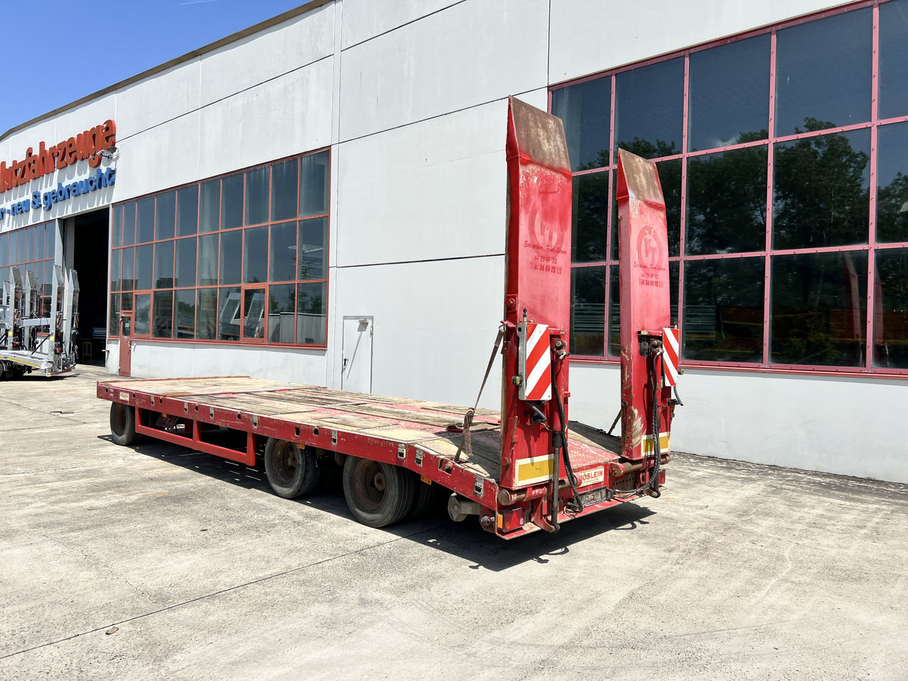 T3 3 Achs Tiefladeranhänger mit gerader Ladefläche - Low loader trailer: picture 3 T3 3 Achs Tiefladeranhänger mit gerader Ladefläche - Low loader trailer: picture 3