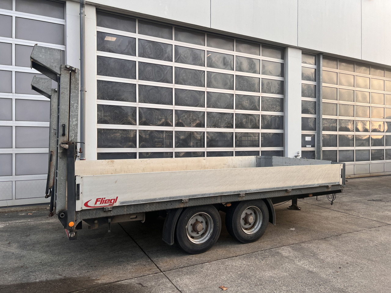 Tt Tandemtieflader - Low loader trailer: picture 4 Tt Tandemtieflader - Low loader trailer: picture 4