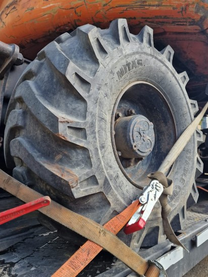 Wheel excavator FIAT HITACHI 130W3 (PIEZAS / DESGUACE): picture 11