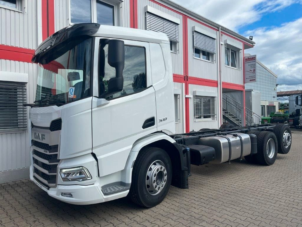 DAF XD 450 FAN Fahrgestell - Cab chassis truck: picture 1 DAF XD 450 FAN Fahrgestell - Cab chassis truck: picture 1