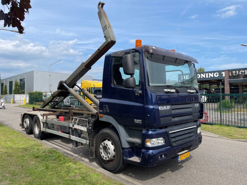 DAF CF 85 360 6x2 vdl 21 T haak - Cable system truck: picture 2 DAF CF 85 360 6x2 vdl 21 T haak - Cable system truck: picture 2