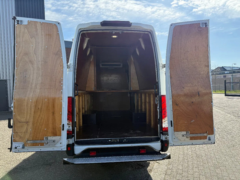 Refrigerated delivery van Iveco Daily 70 70c180: picture 8