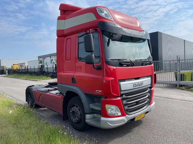 DAF CF 400 euro 6 2015 - Tractor unit: picture 2 DAF CF 400 euro 6 2015 - Tractor unit: picture 2
